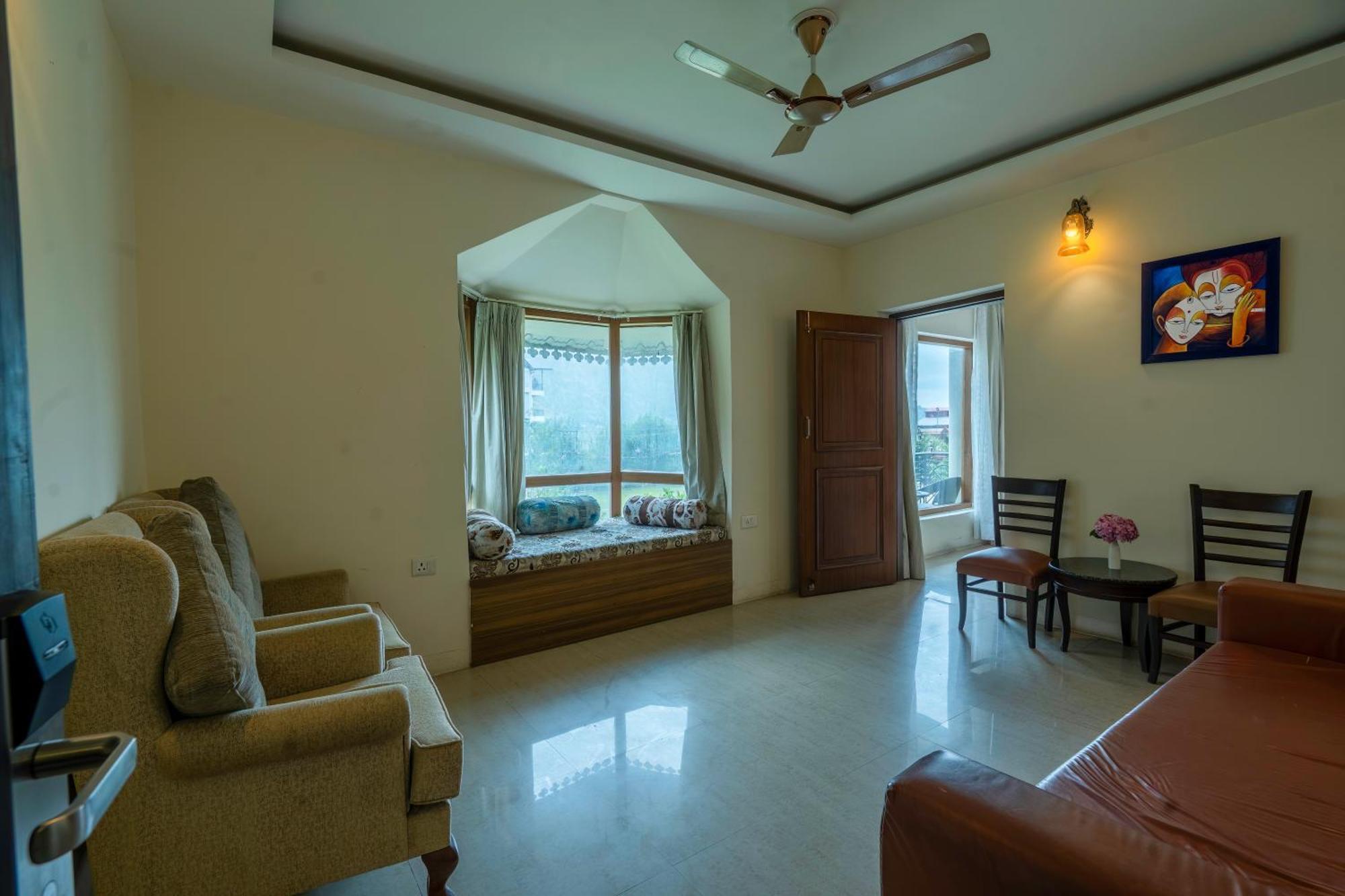 Excel Hotels And Resorts Bhimtal Exterior photo