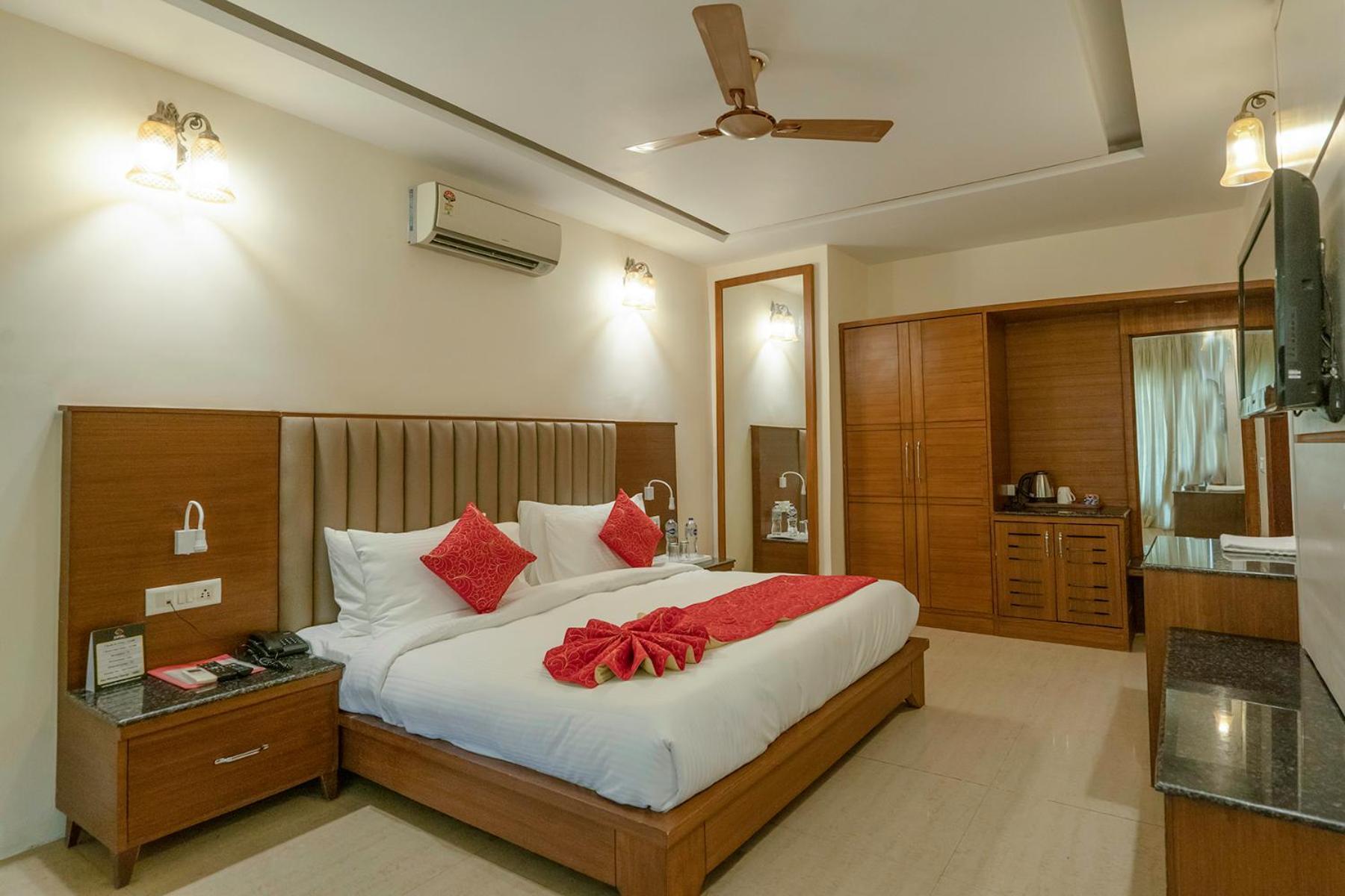 Excel Hotels And Resorts Bhimtal Exterior photo